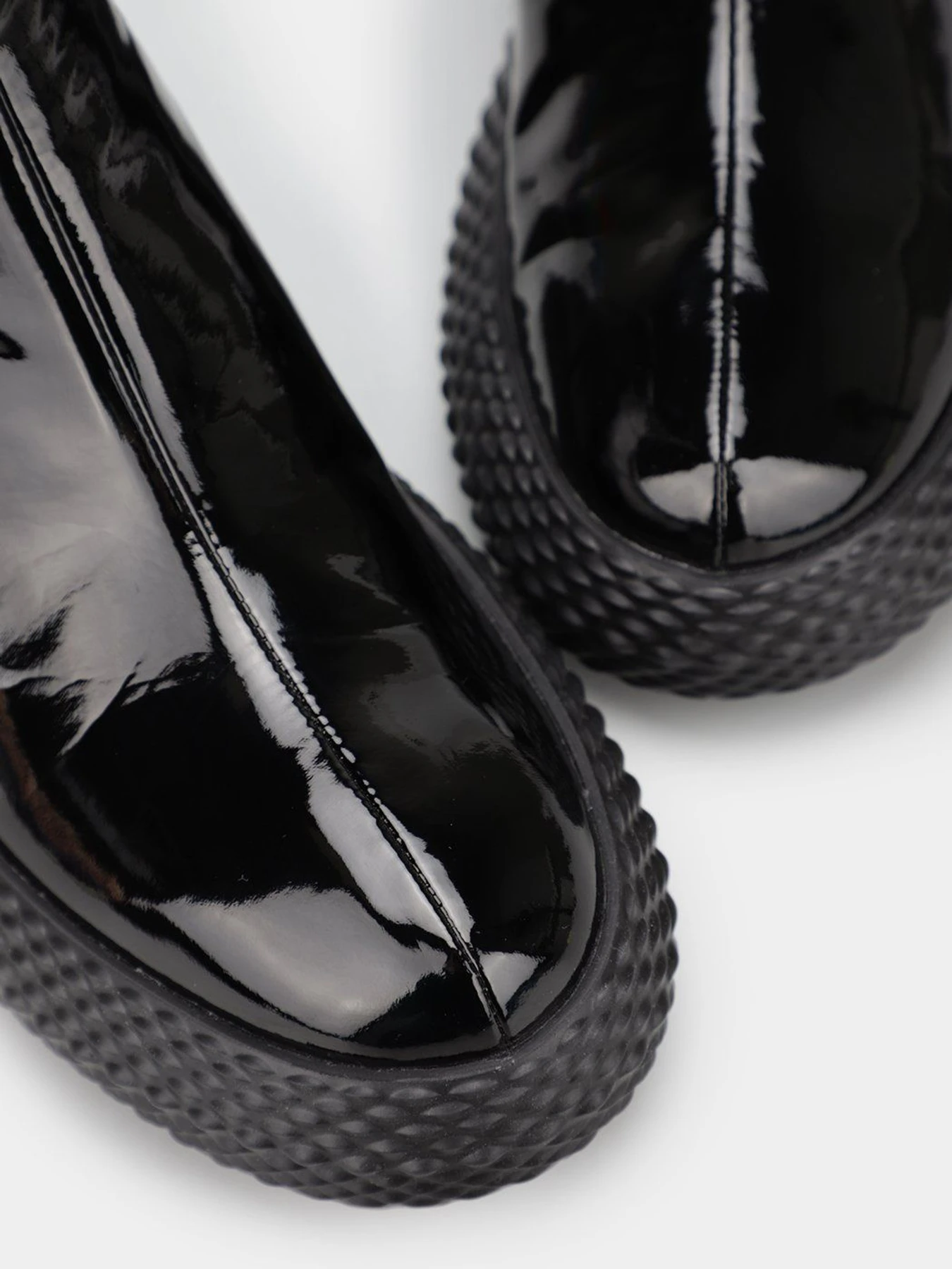 Ботинки и сапоги Emporio Armani модель X3M338-XD156-00002 Ботинки и сапоги Emporio Armani модель X3M338-XD156-00002 Фото