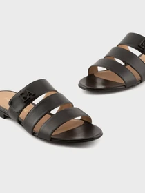 Шлёпанцы Emporio Armani модель X3P816-XF271-00002 Фото