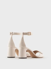 Босоножки Emporio Armani модель X3P817-XF271-00395 Фото