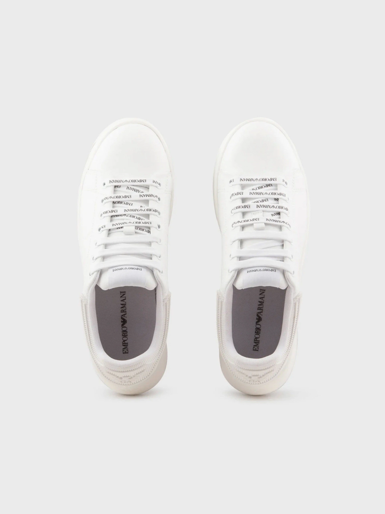 Кроссовки Emporio Armani модель X3X024-XN825-A222 Фото