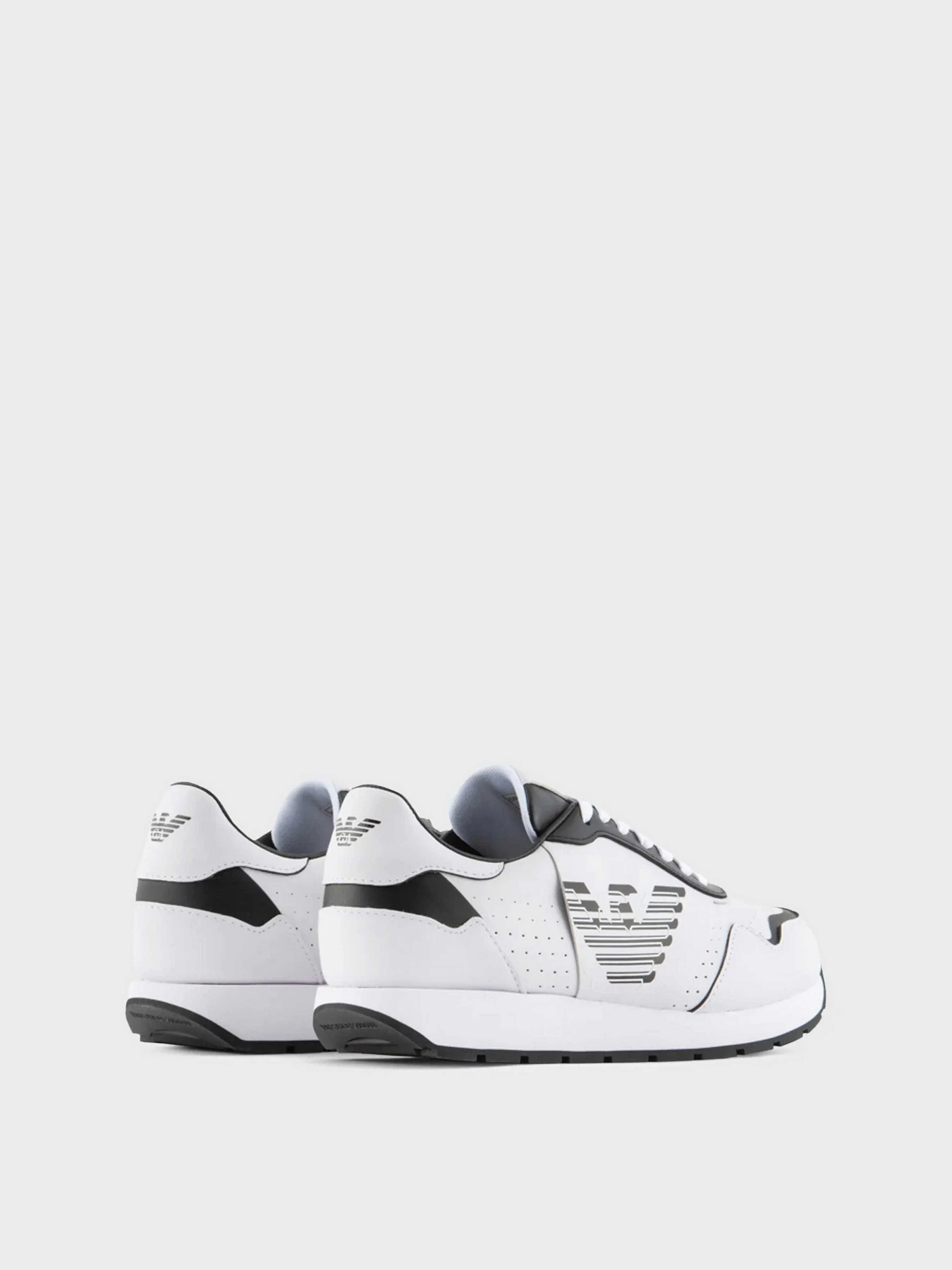Кроссовки Emporio Armani модель X3X159-XN758-S477 Фото