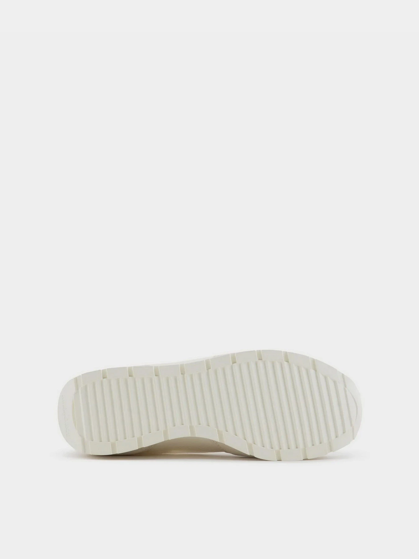 Кроссовки Emporio Armani модель X3X058-XN730-01427 Кроссовки Emporio Armani модель X3X058-XN730-01427 Фото