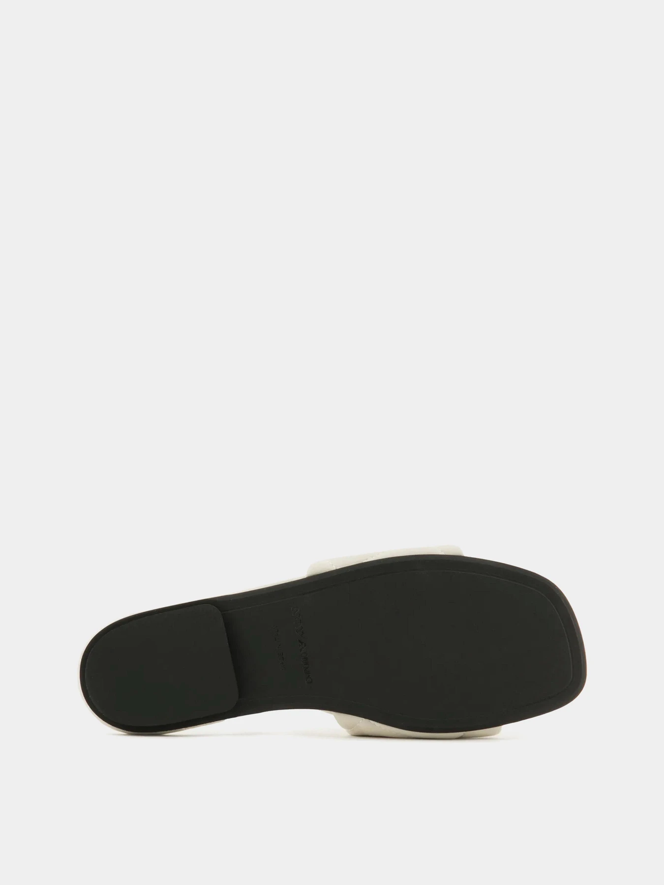 Шльопанці Emporio Armani модель X3P826-XF770-00395 Шльопанці Emporio Armani модель X3P826-XF770-00395 Фото
