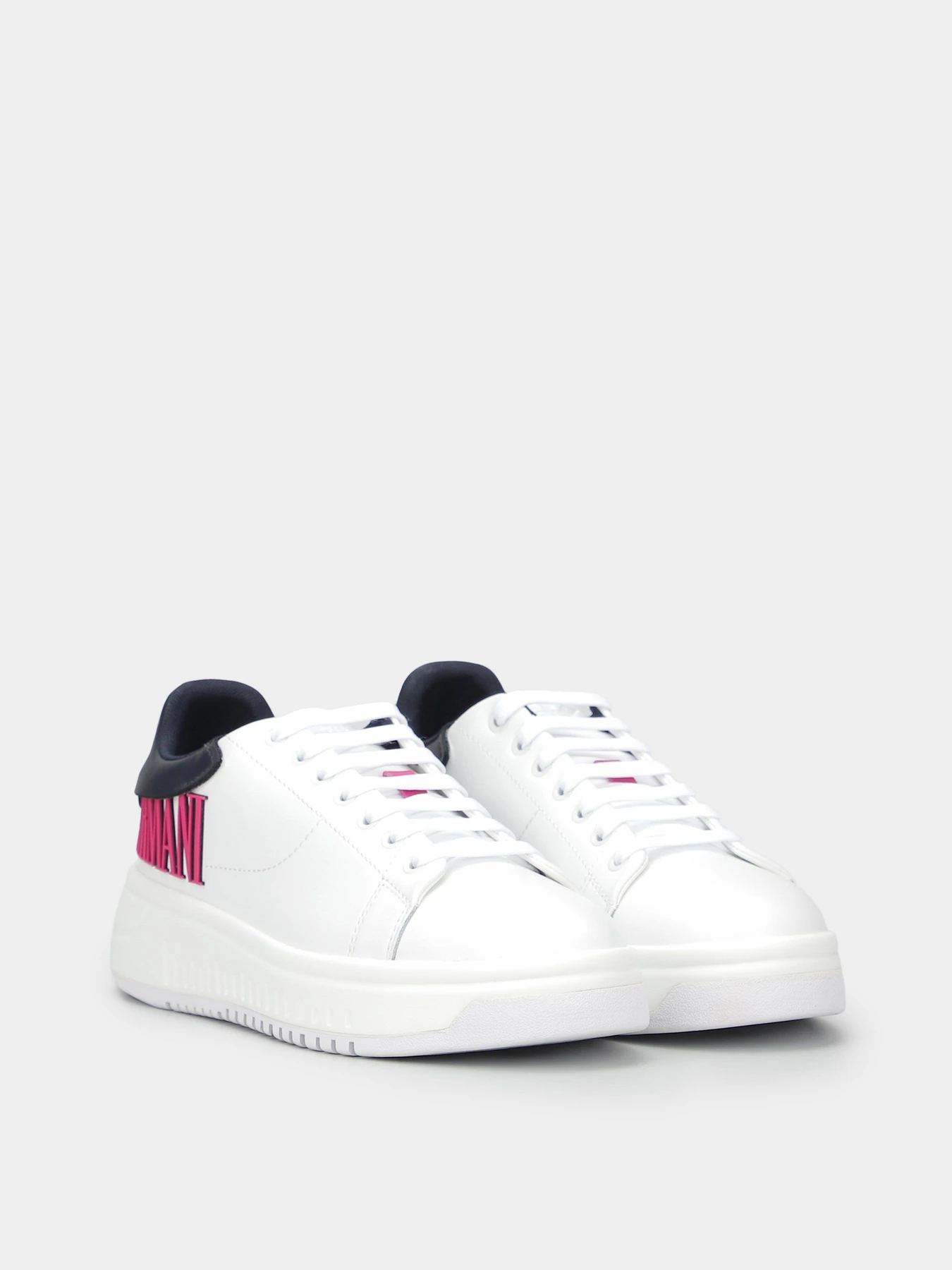 Кроссовки Emporio Armani модель X3X024-XR127-C682 Фото