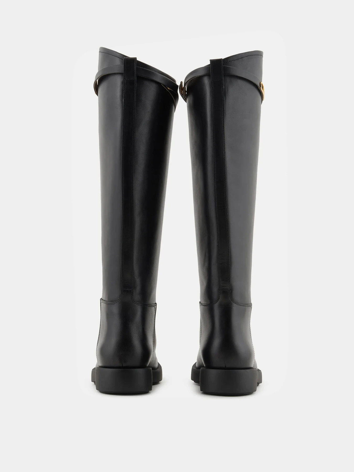 Ботинки и сапоги Emporio Armani модель EW000422-AF11991-UC001 Ботинки и сапоги Emporio Armani модель EW000422-AF11991-UC001 Фото