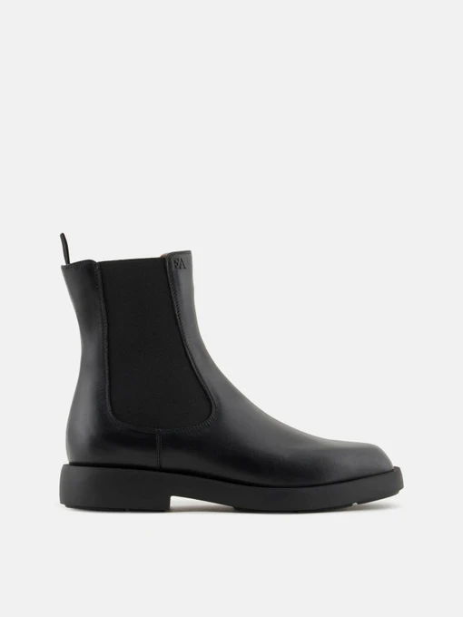 Черевики та чоботи Emporio Armani модель EW000425-AF11991-UC001 Фото