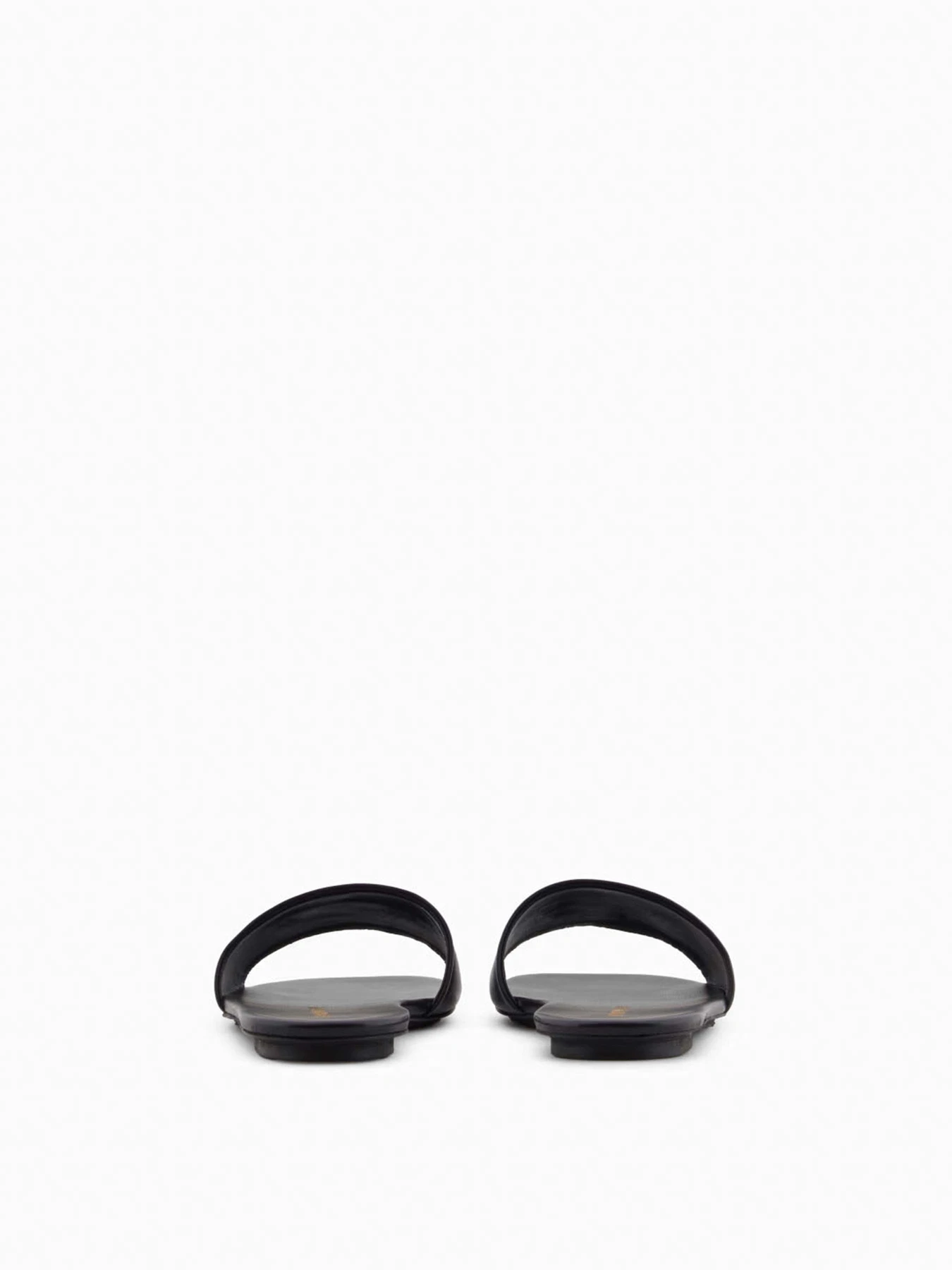 Шлёпанцы Emporio Armani модель X3P846-XF271-00002 Шлёпанцы Emporio Armani модель X3P846-XF271-00002 Фото