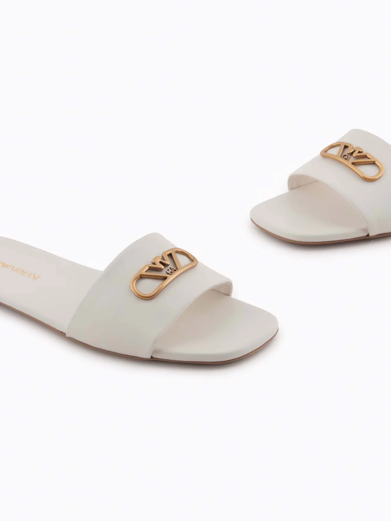 Шлёпанцы Emporio Armani модель X3P846-XF271-00894 Шлёпанцы Emporio Armani модель X3P846-XF271-00894 Фото