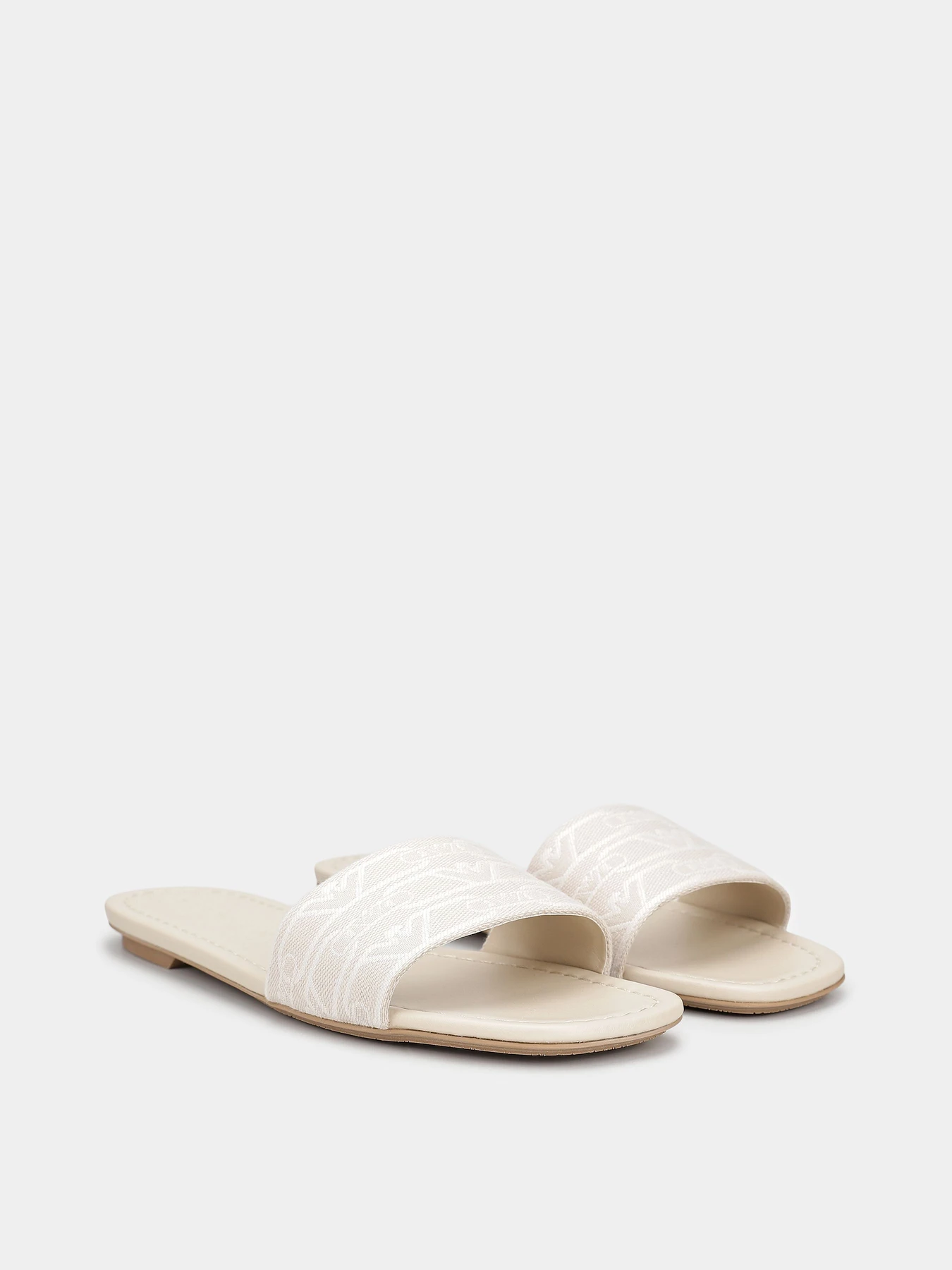Шльопанці Emporio Armani модель X3P847-XR381-E617 Фото