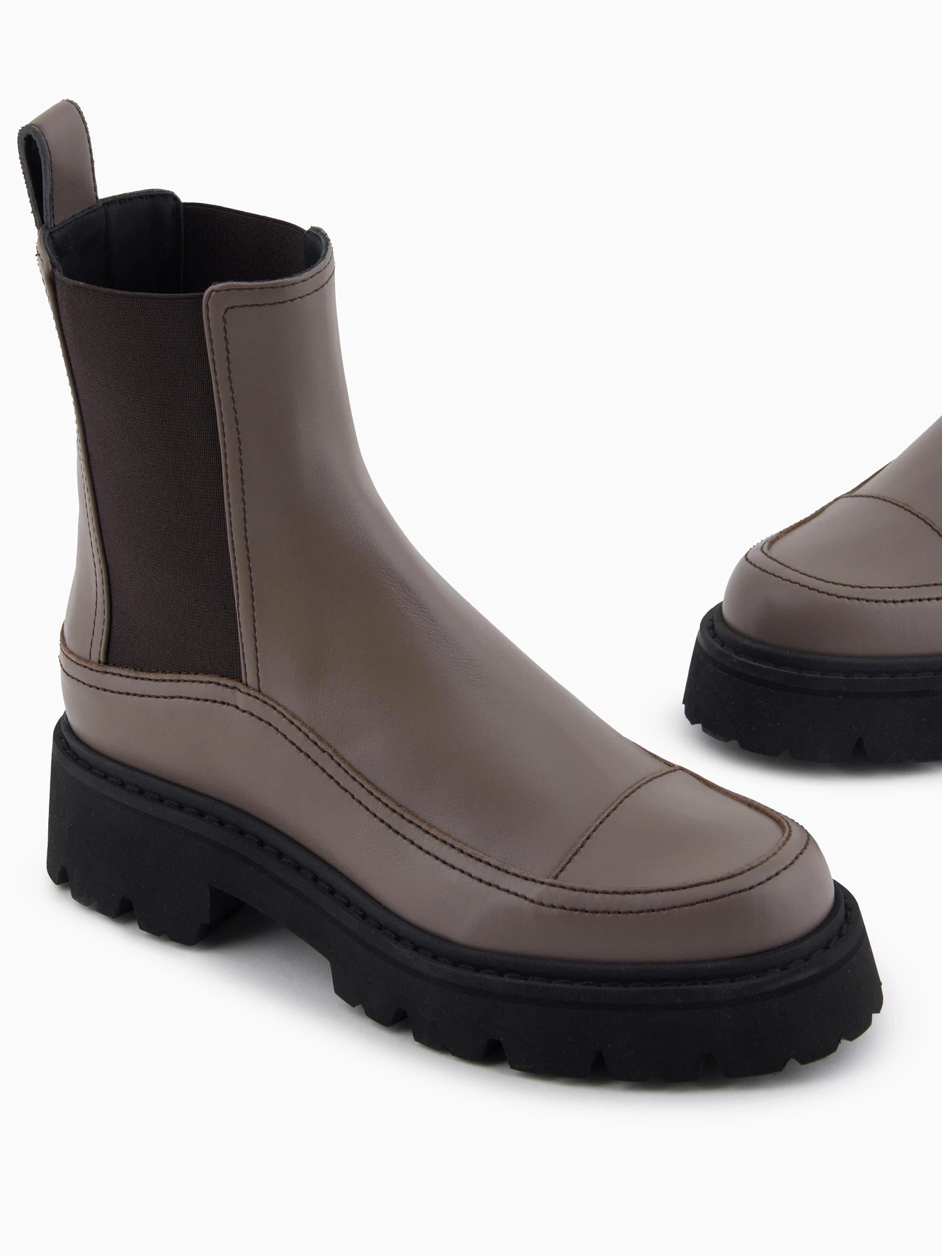 Ботинки и сапоги Emporio Armani модель EW002303-AF17524-MC345 Ботинки и сапоги Emporio Armani модель EW002303-AF17524-MC345 Фото