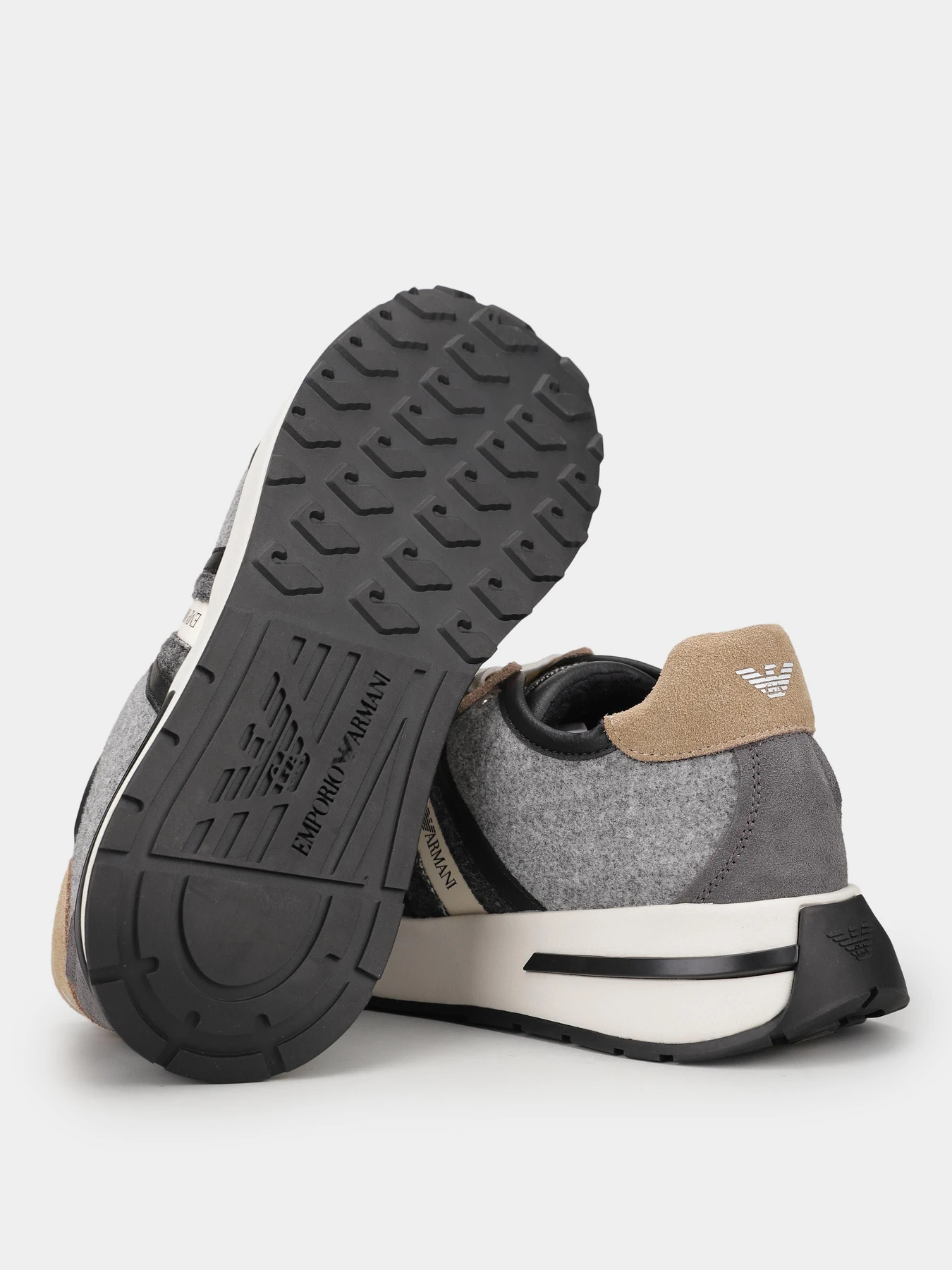 Кроссовки Emporio Armani модель EW003060-AF19772-M8242 Кроссовки Emporio Armani модель EW003060-AF19772-M8242 Фото