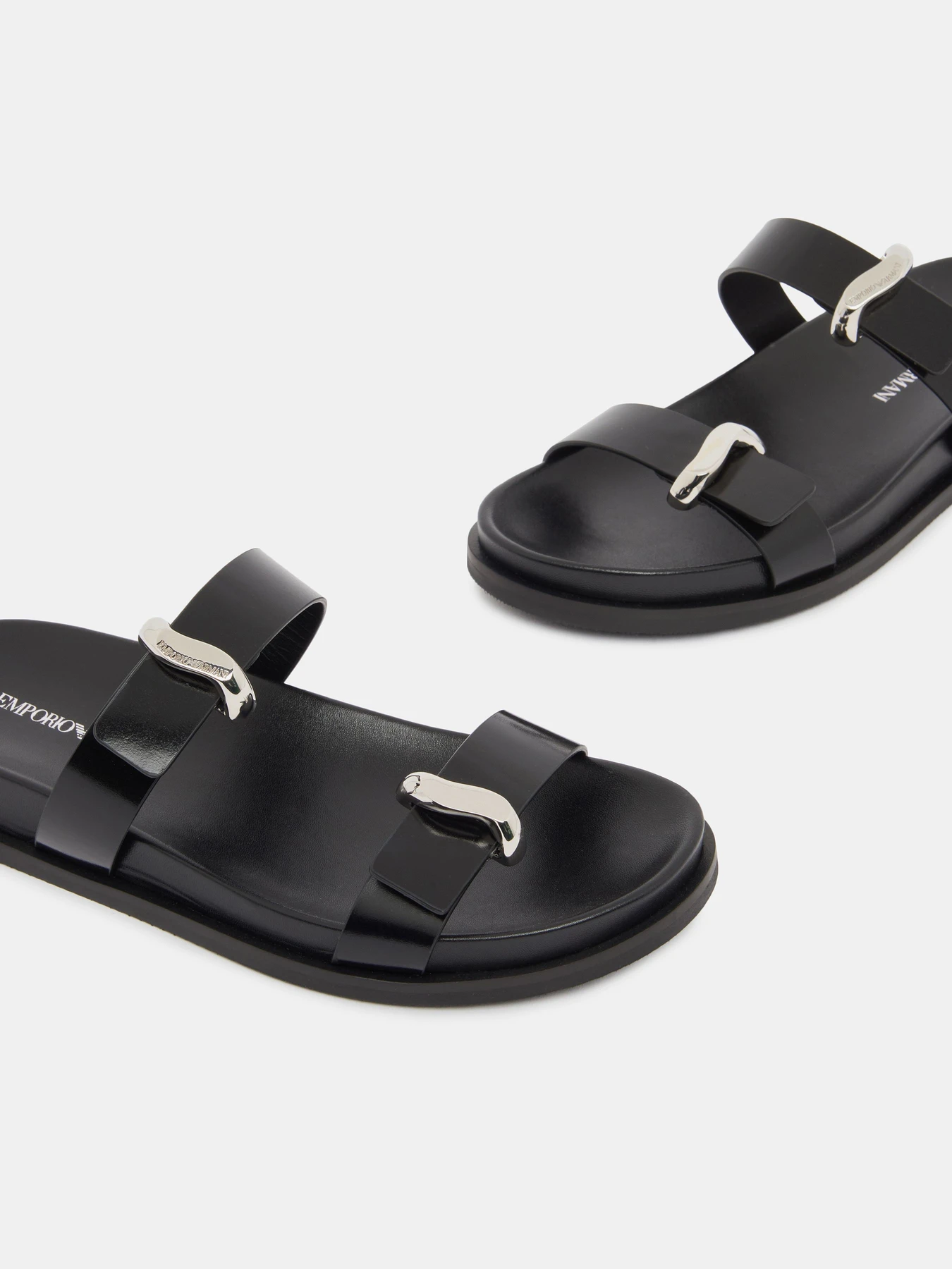 Шльопанці Emporio Armani модель EW004050-AF21961-UC001 Фото