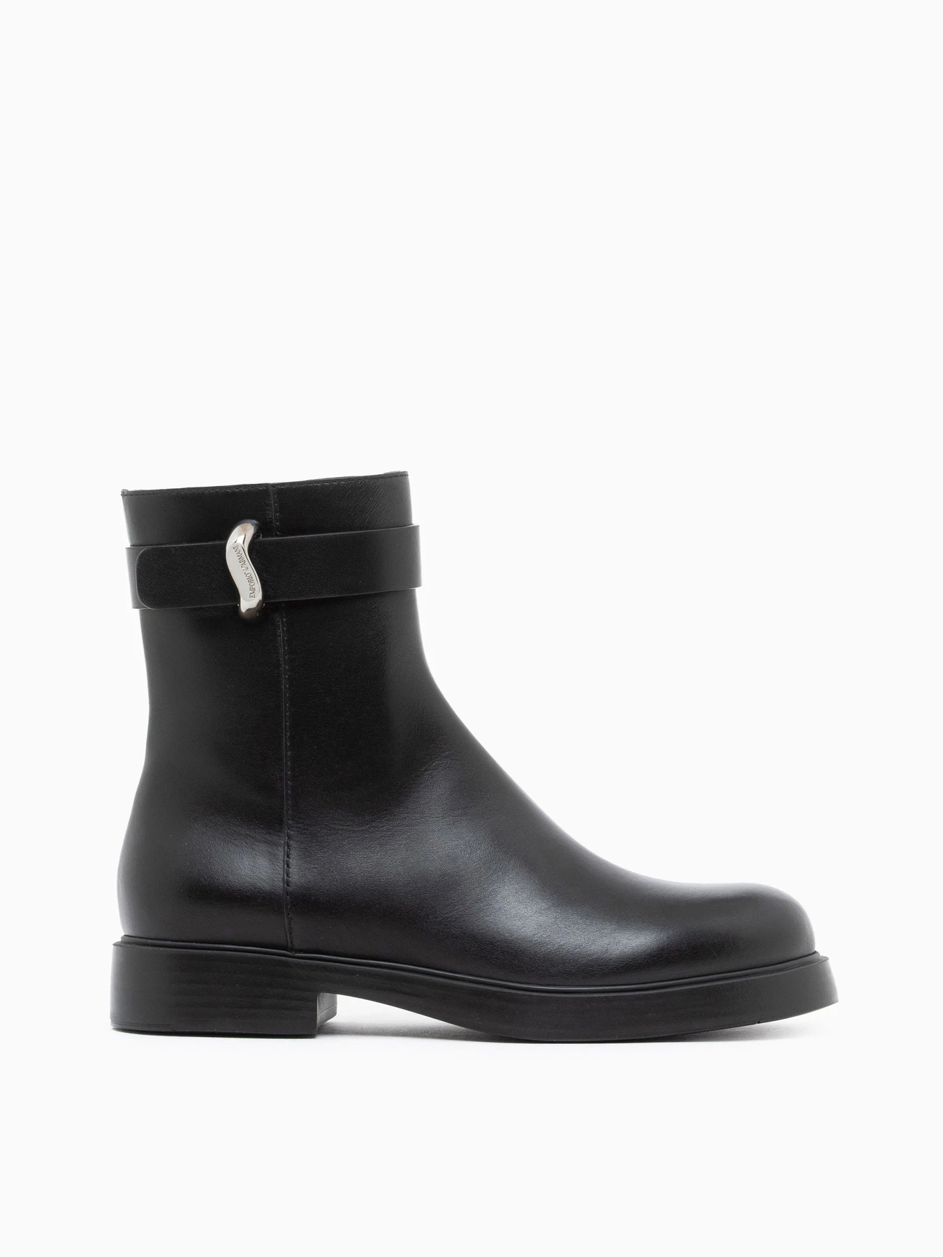 Ботинки и сапоги Emporio Armani модель EW005461-AF23708-UC001 Ботинки и сапоги Emporio Armani модель EW005461-AF23708-UC001 Фото