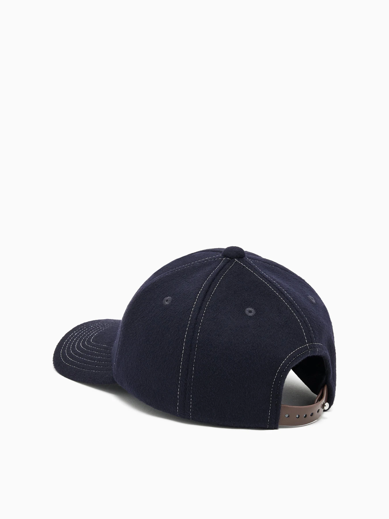 Шапки и кепки Emporio Armani модель EM003769-AF15726-UB118 Шапки и кепки Emporio Armani модель EM003769-AF15726-UB118 Фото