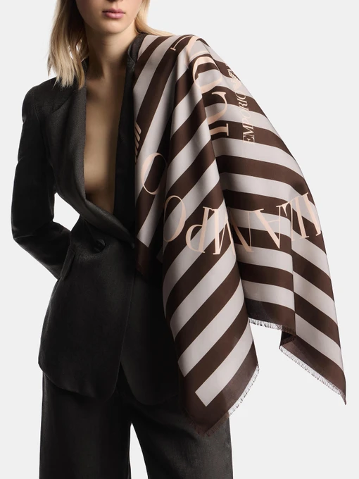 Emporio Armani Хустка колір мультиколор фото 3