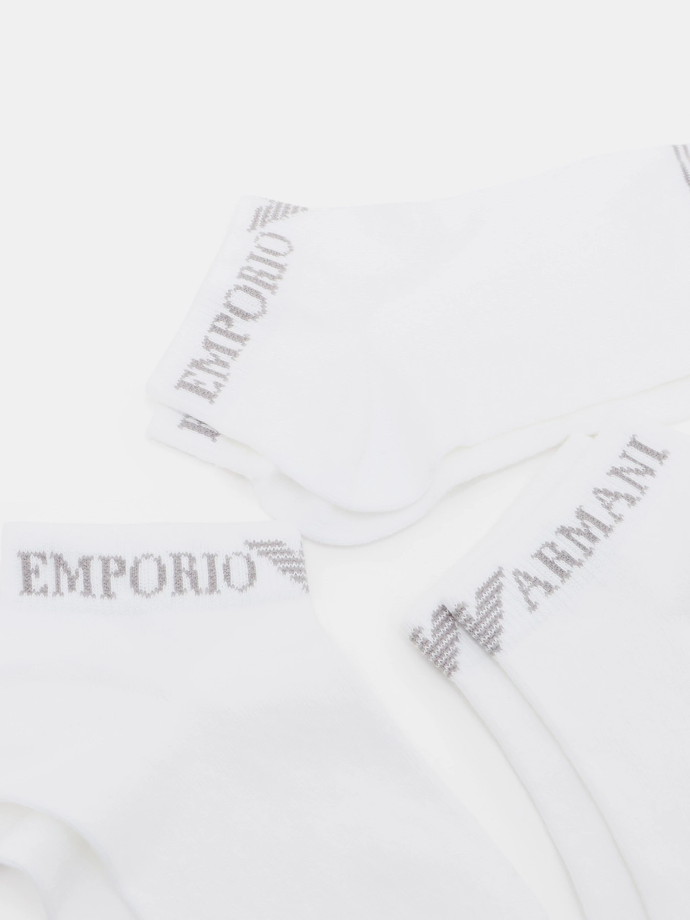 Носки и гольфы Emporio Armani модель EW000584-AF20515-M0172 Фото
