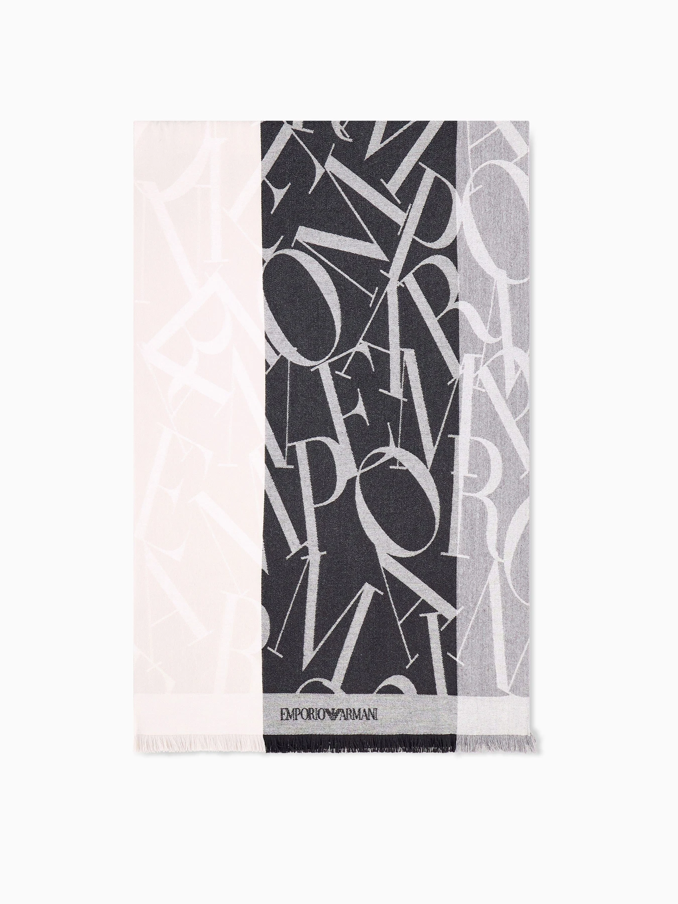 Шарфы и платки Emporio Armani модель EW005472-AF28956-F8042 Шарфы и платки Emporio Armani модель EW005472-AF28956-F8042 Фото