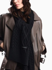 Шарфы и платки Emporio Armani модель EW005568-AF29152-UC001 Фото