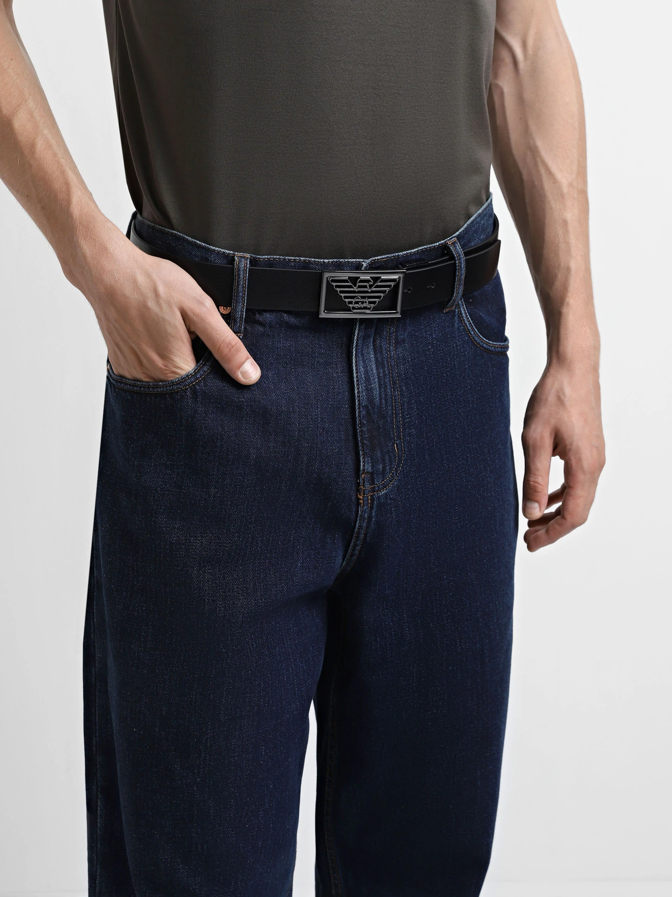Ремені Emporio Armani модель Y4S507-Y134J-88244 Ремені Emporio Armani модель Y4S507-Y134J-88244 Фото