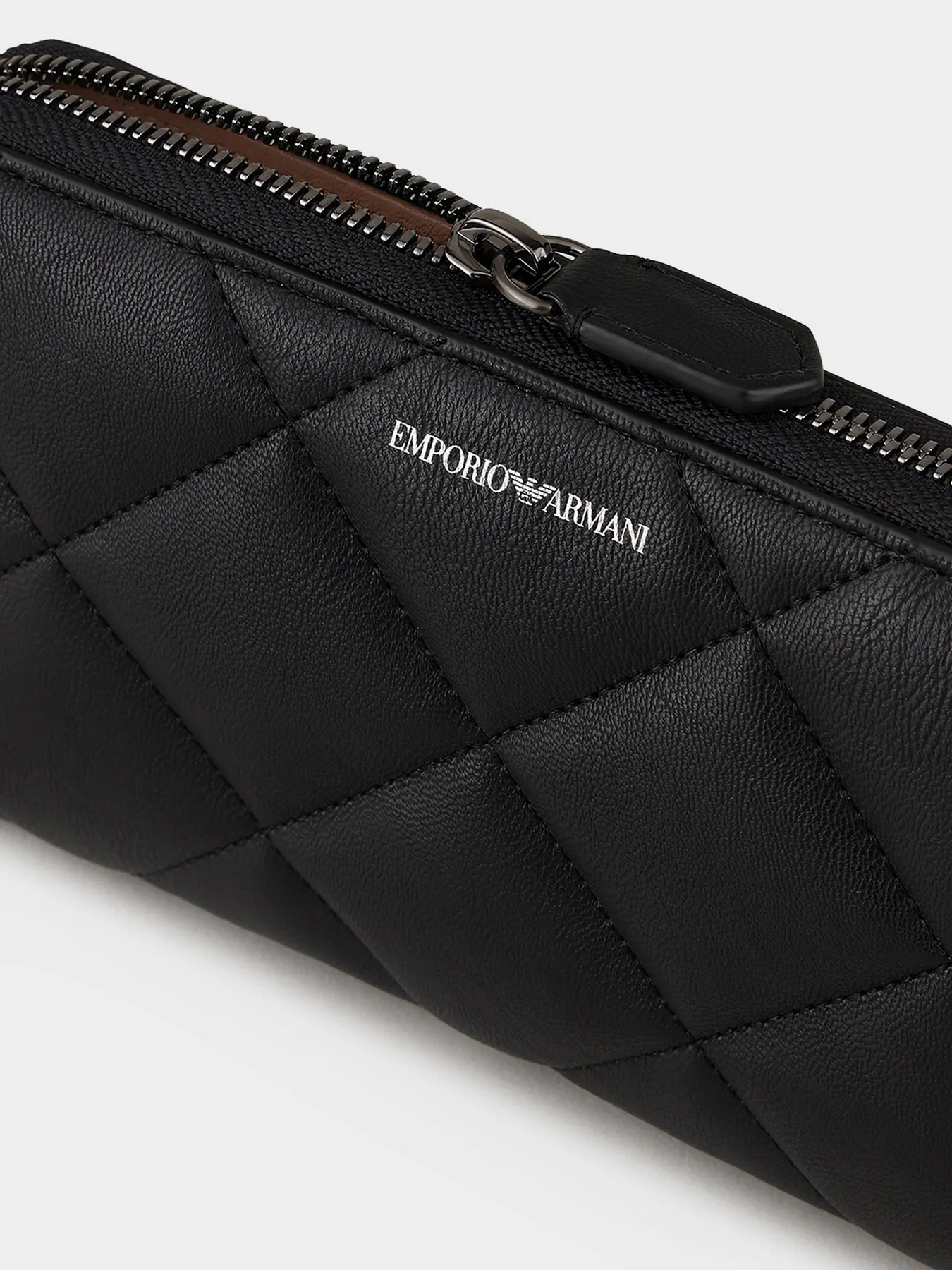Кошельки Emporio Armani модель Y3H168-Y336I-80001 Кошельки Emporio Armani модель Y3H168-Y336I-80001 Фото