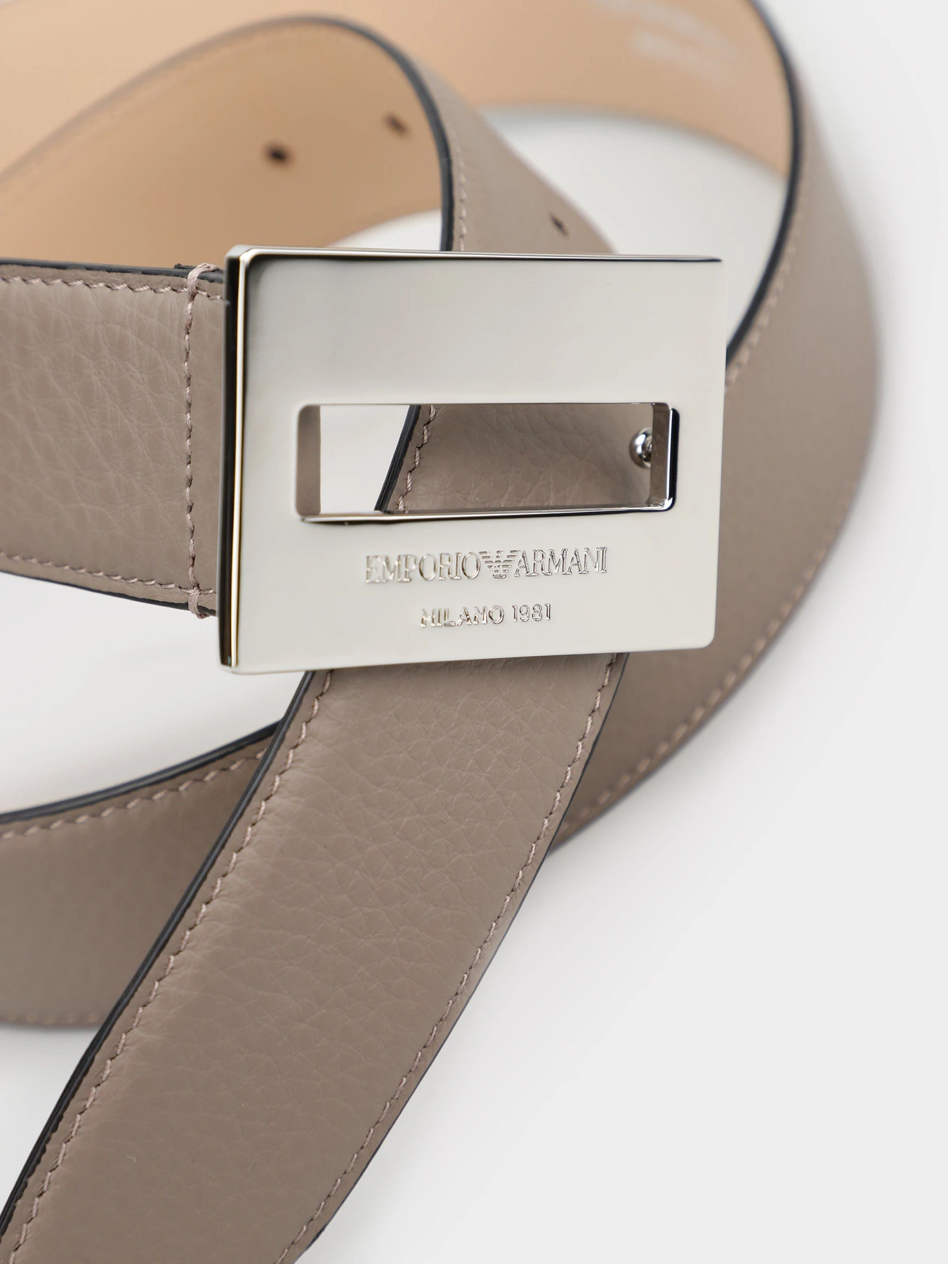 Ремни Emporio Armani модель Y3I336-YRZ0E-80100 Ремни Emporio Armani модель Y3I336-YRZ0E-80100 Фото