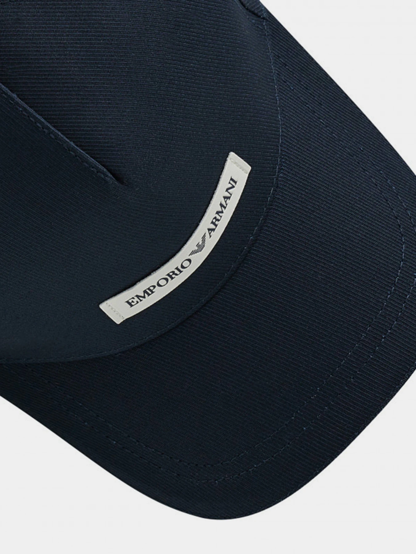 Шапки и кепки Emporio Armani модель 627921-CC991-00035 Шапки и кепки Emporio Armani модель 627921-CC991-00035 Фото