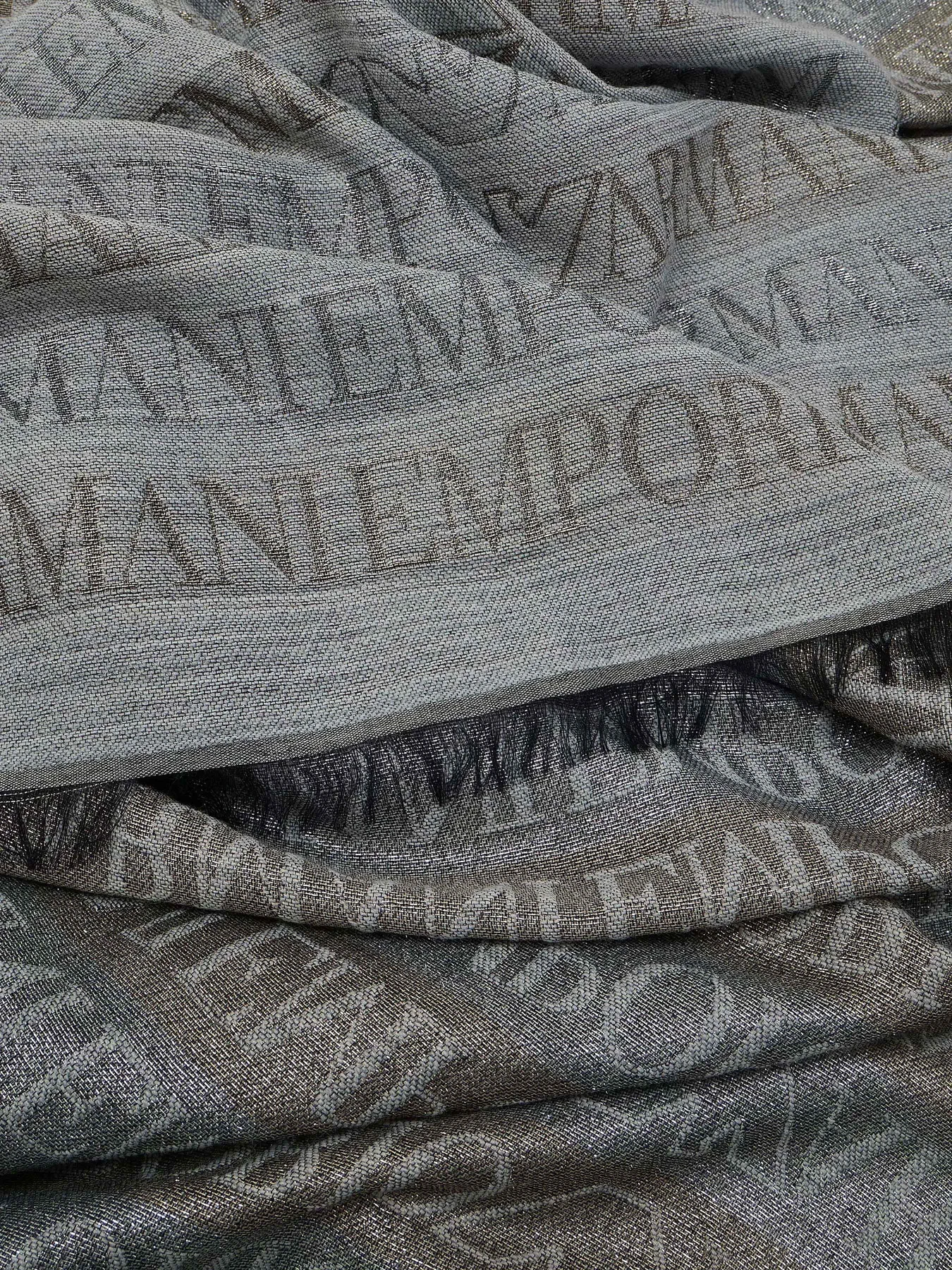 Шарфы и платки Emporio Armani модель 635271-3F309-26641 Фото