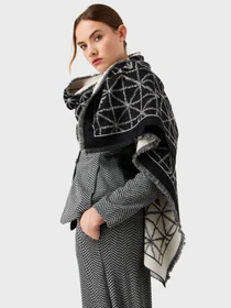 Шарфы и платки Emporio Armani модель 635282-3F317-00121 Фото