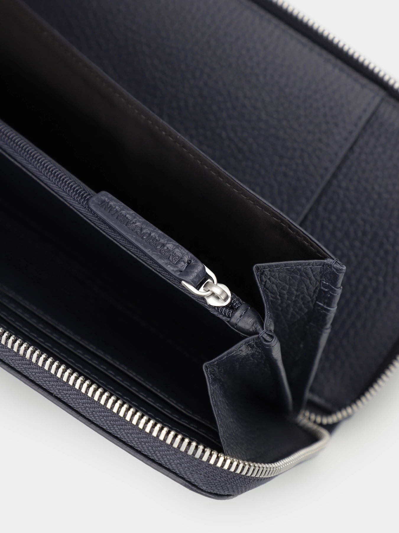 Кошельки Emporio Armani модель Y4R169-Y068E-80033 Фото
