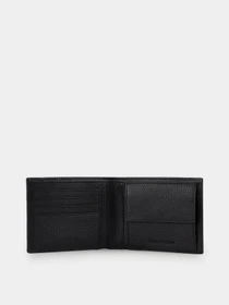 Гаманці Emporio Armani Essential модель Y4R378-Y068E-80001 Фото