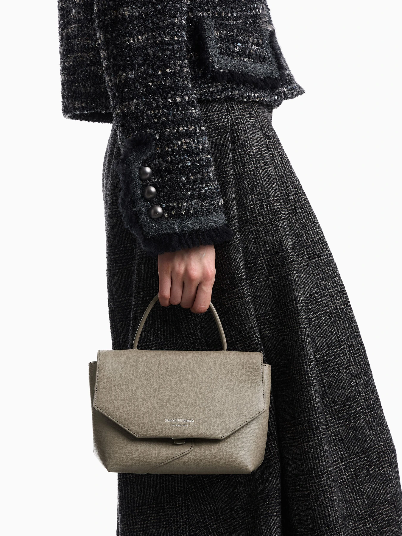 Сумки Emporio Armani модель EW005672-AF29459-U6168 Сумки Emporio Armani модель EW005672-AF29459-U6168 Фото