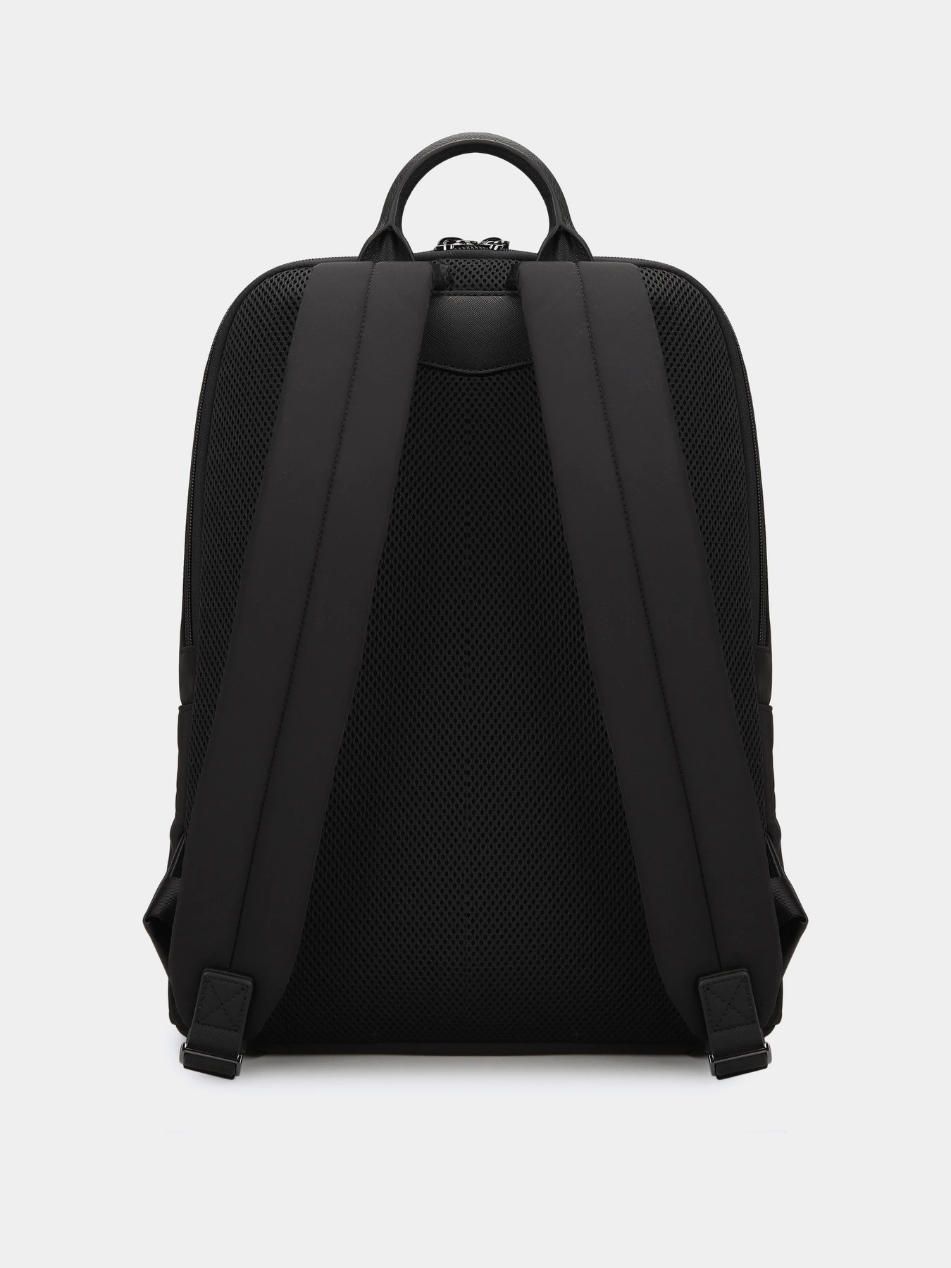 Рюкзаки Emporio Armani модель EM001795-AF28784-UC001 Фото