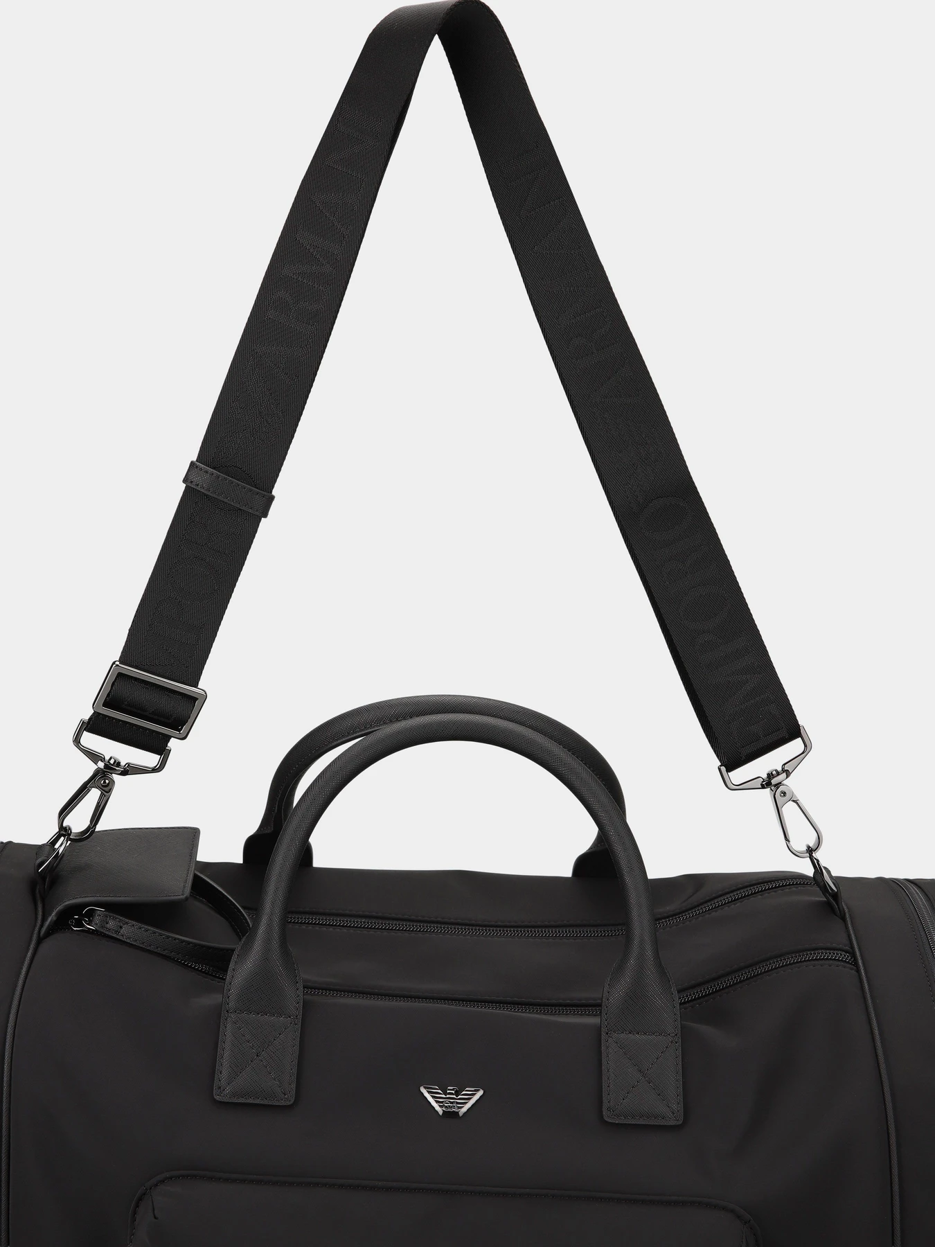 Дорожні сумки та валізи Emporio Armani модель EM001794-AF28784-UC001 Дорожні сумки та валізи Emporio Armani модель EM001794-AF28784-UC001 Фото