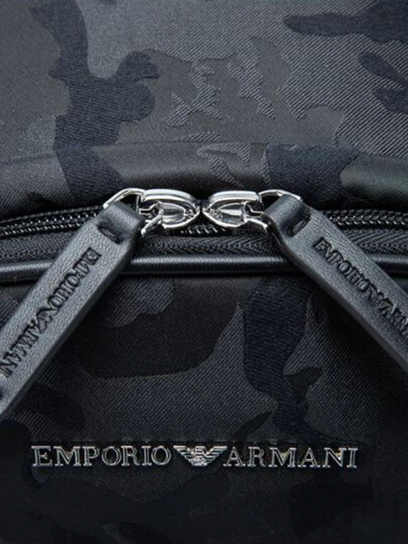 Рюкзаки Emporio Armani модель Y4O311-Y018E-85149 Рюкзаки Emporio Armani модель Y4O311-Y018E-85149 Фото
