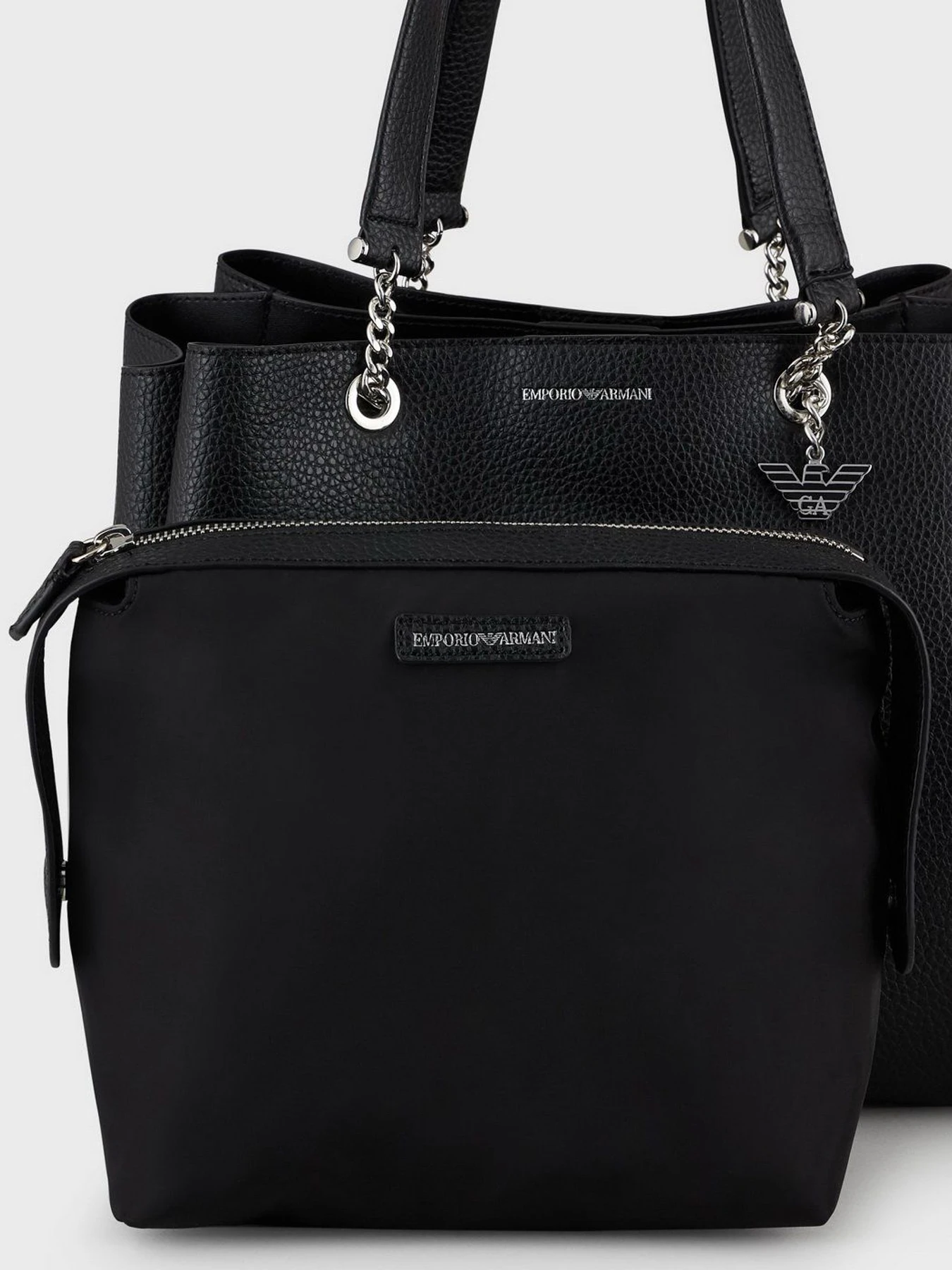 Сумки Emporio Armani модель Y3D158-YFN6E-81386 Фото