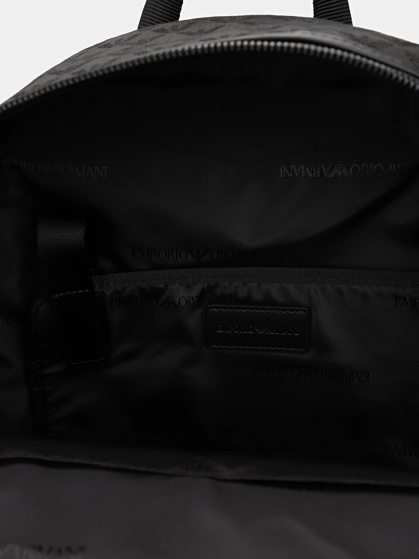 Рюкзаки Emporio Armani модель Y4O315-Y022V-81336 Рюкзаки Emporio Armani модель Y4O315-Y022V-81336 Фото