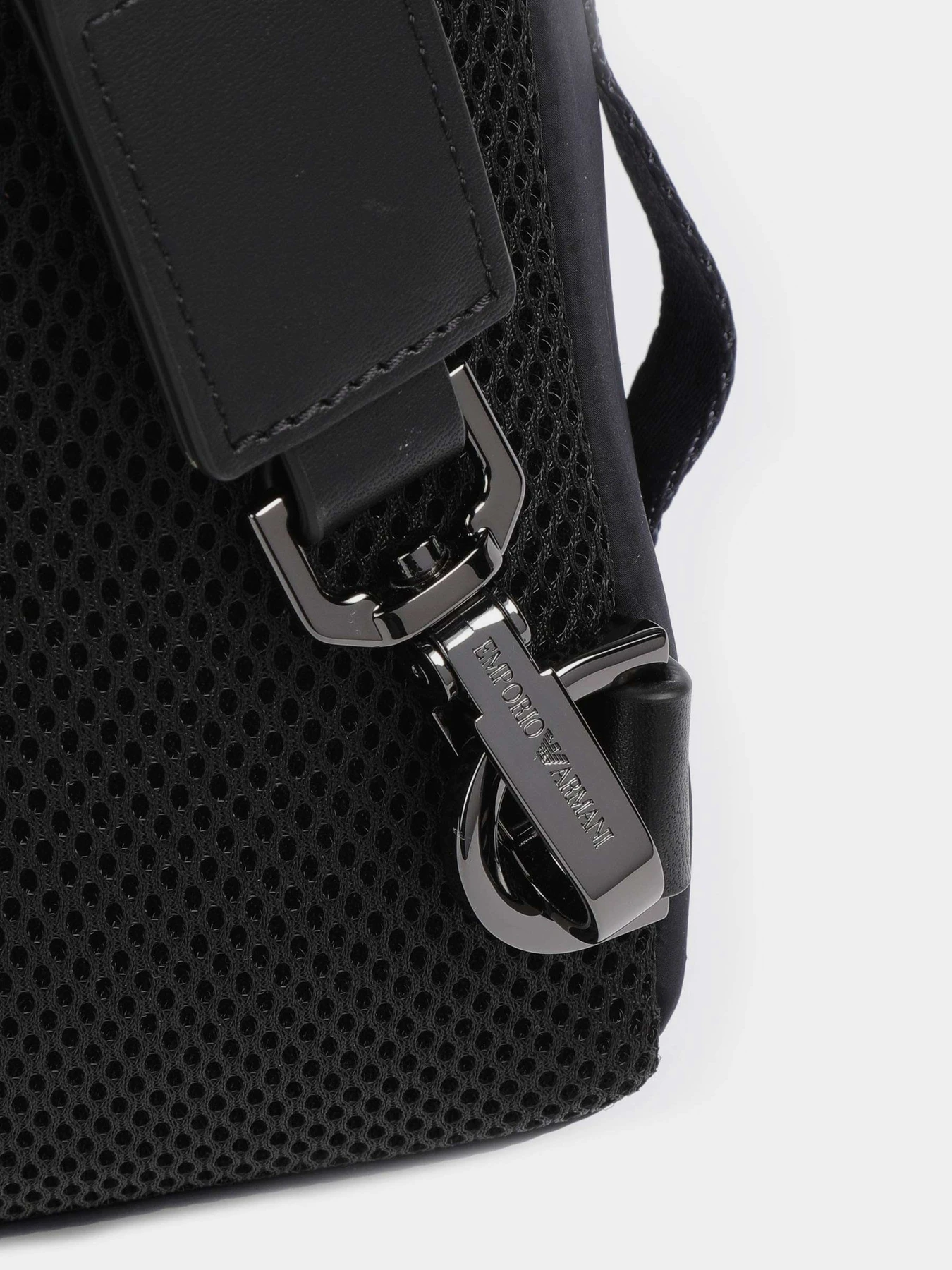 Сумки Emporio Armani модель Y4O402-Y202J-87077 Сумки Emporio Armani модель Y4O402-Y202J-87077 Фото