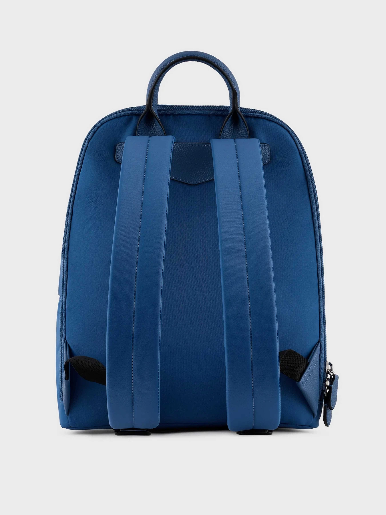Рюкзаки Emporio Armani Travel Essentials модель Y3L111-YVL7E-80214 Фото
