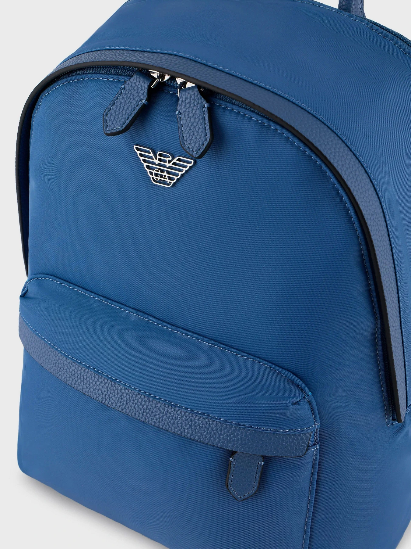 Рюкзаки Emporio Armani Travel Essentials модель Y3L111-YVL7E-80214 Фото