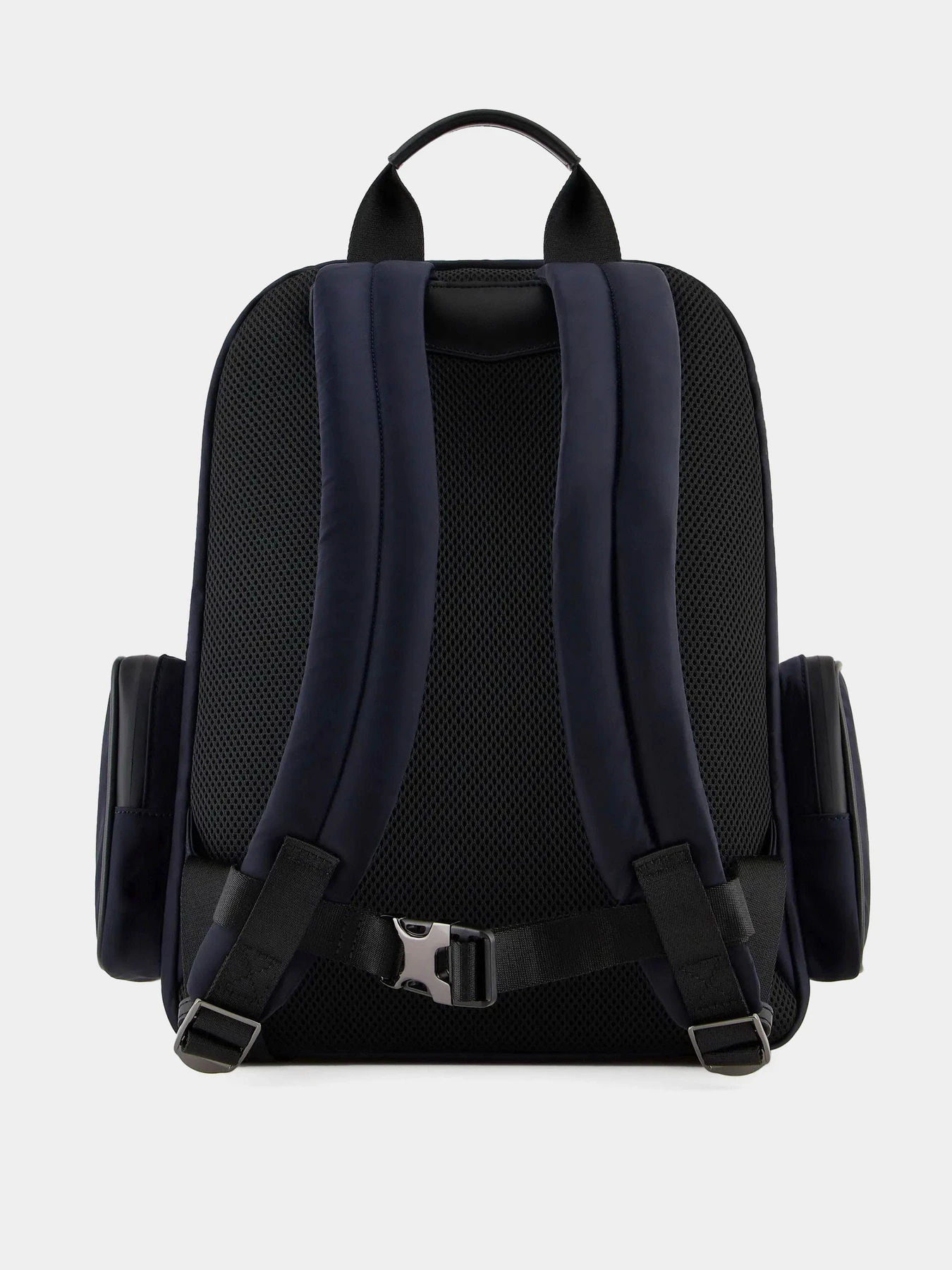 Рюкзаки Emporio Armani Travel Essentials модель Y4O414-Y700J-80033 Рюкзаки Emporio Armani Travel Essentials модель Y4O414-Y700J-80033 Фото