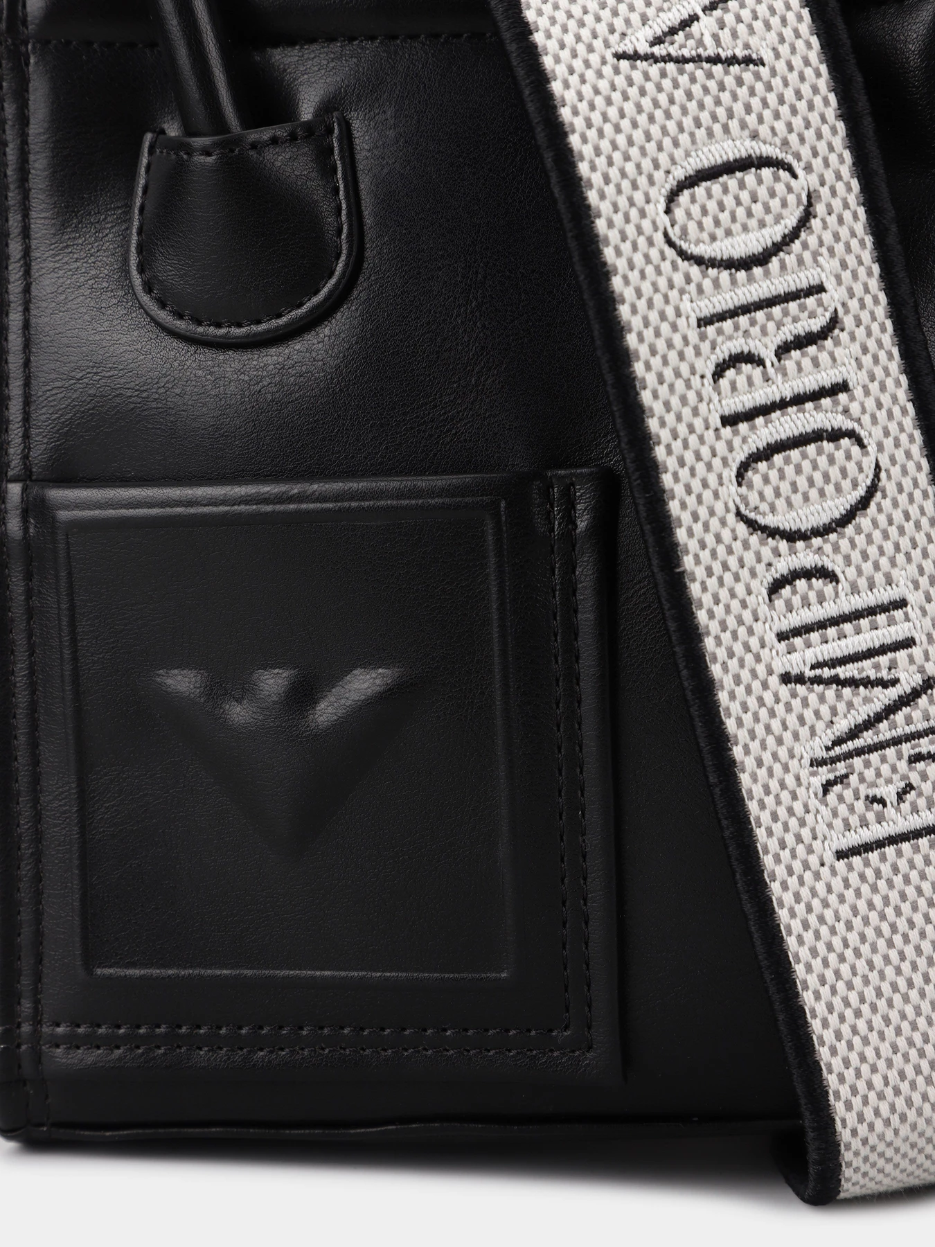 Сумки Emporio Armani модель Y3D272-YWE8E-81386 Фото