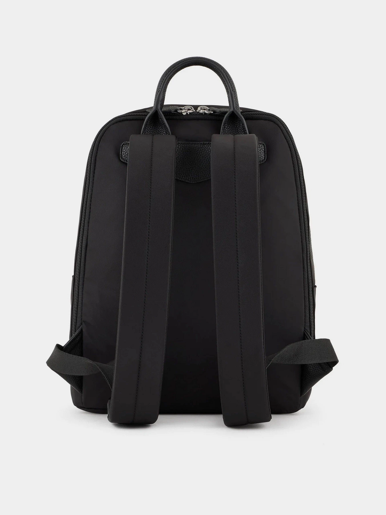 Рюкзаки Emporio Armani модель Y3L111-YWS1E-80001 Рюкзаки Emporio Armani модель Y3L111-YWS1E-80001 Фото