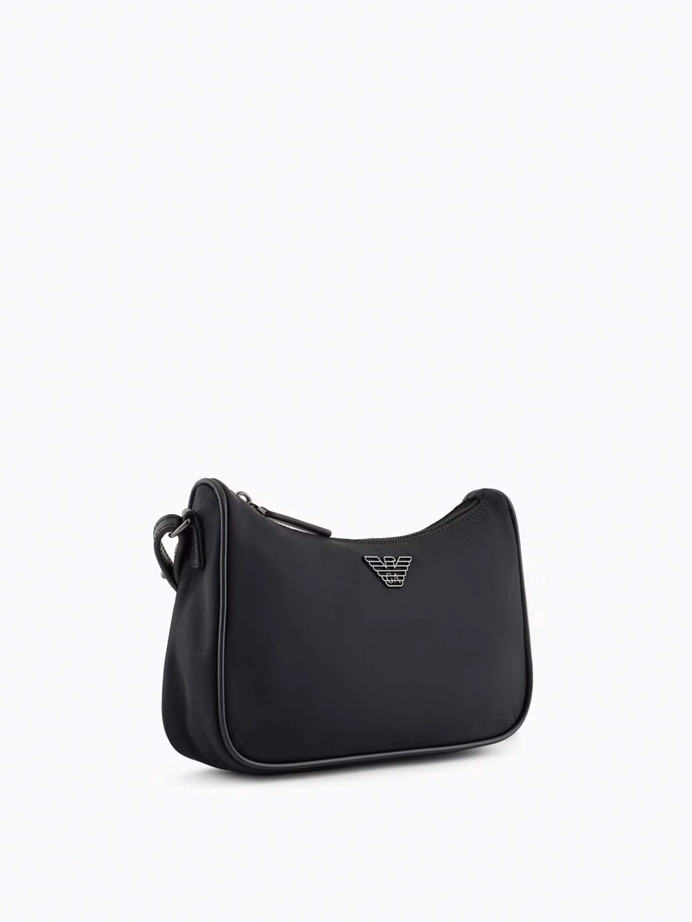 Сумки Emporio Armani модель EM001808-AF13454-UC001 Сумки Emporio Armani модель EM001808-AF13454-UC001 Фото