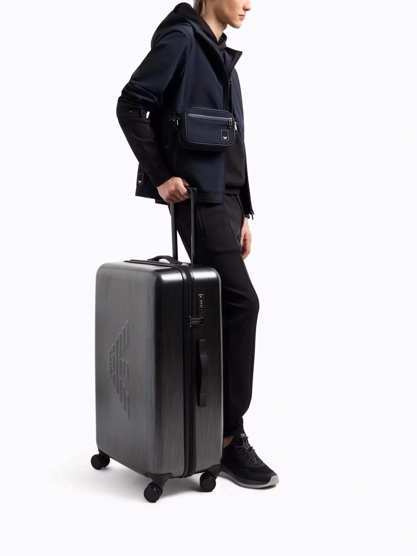 Дорожні сумки та валізи Emporio Armani модель Y4Q325-YME9J-80002 Фото