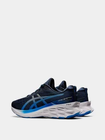 Кроссовки Asics Novablast 2 модель 1011B192-401 Фото