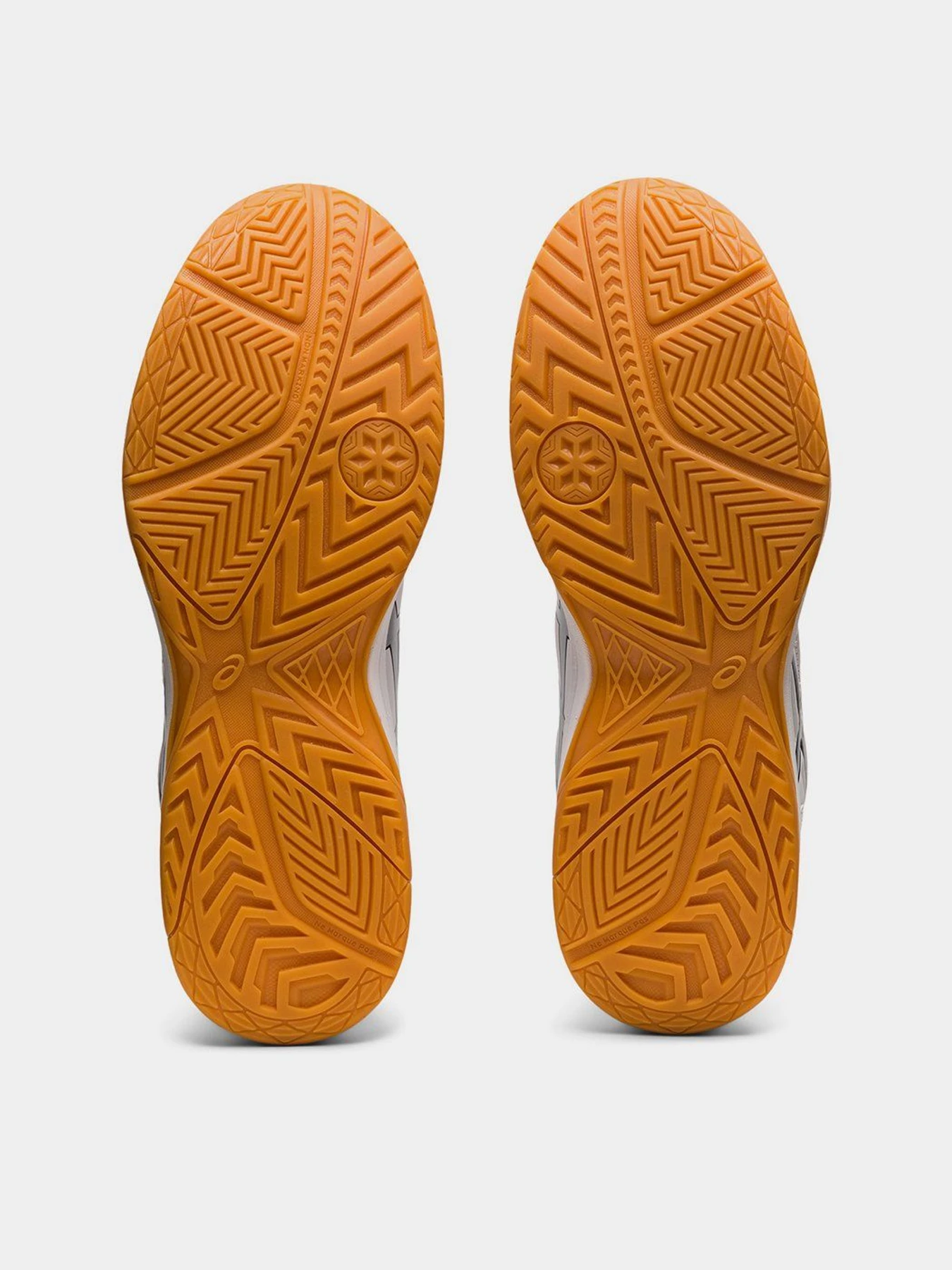 Кроссовки Asics Upcourt 4 модель 1071A053-103 Кроссовки Asics Upcourt 4 модель 1071A053-103 Фото