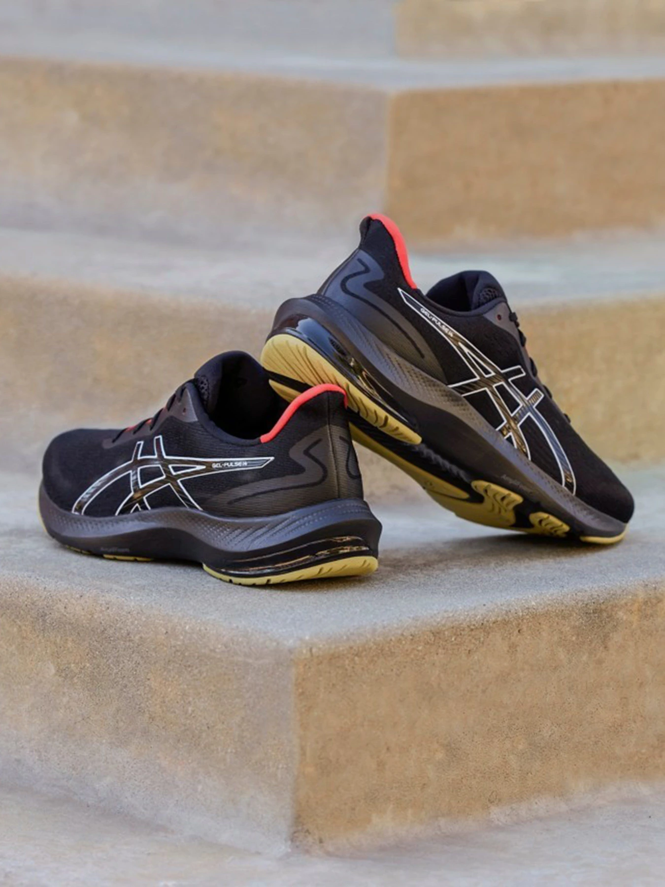 Кроссовки Asics GEL-PULSE 14 модель 1011B491-004 Чорний Кроссовки Asics GEL-PULSE 14 модель 1011B491-004 Чорний Фото