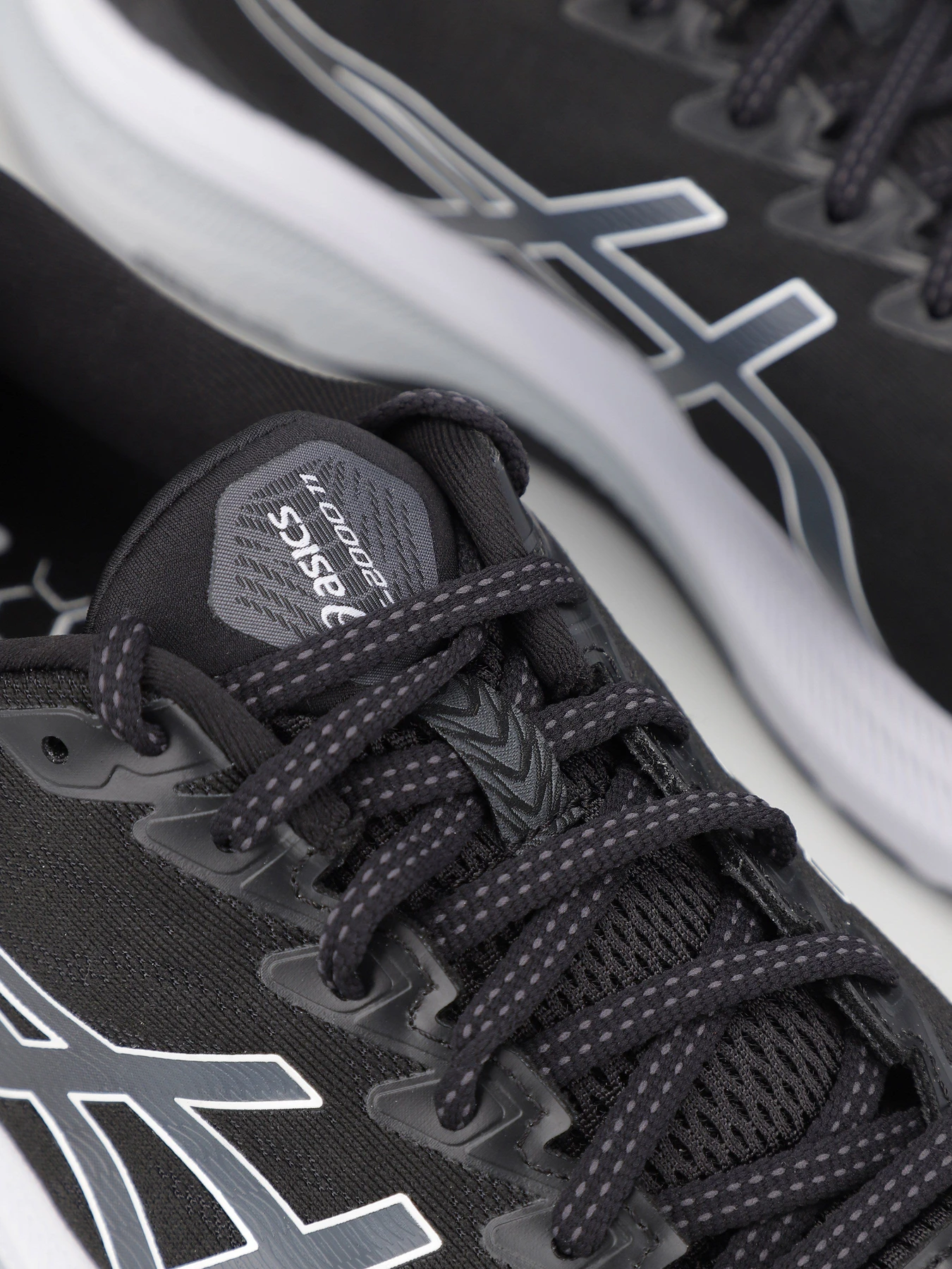Кросівки Asics Gt-2000 модель 1011B475-004 Кросівки Asics Gt-2000 модель 1011B475-004 Фото