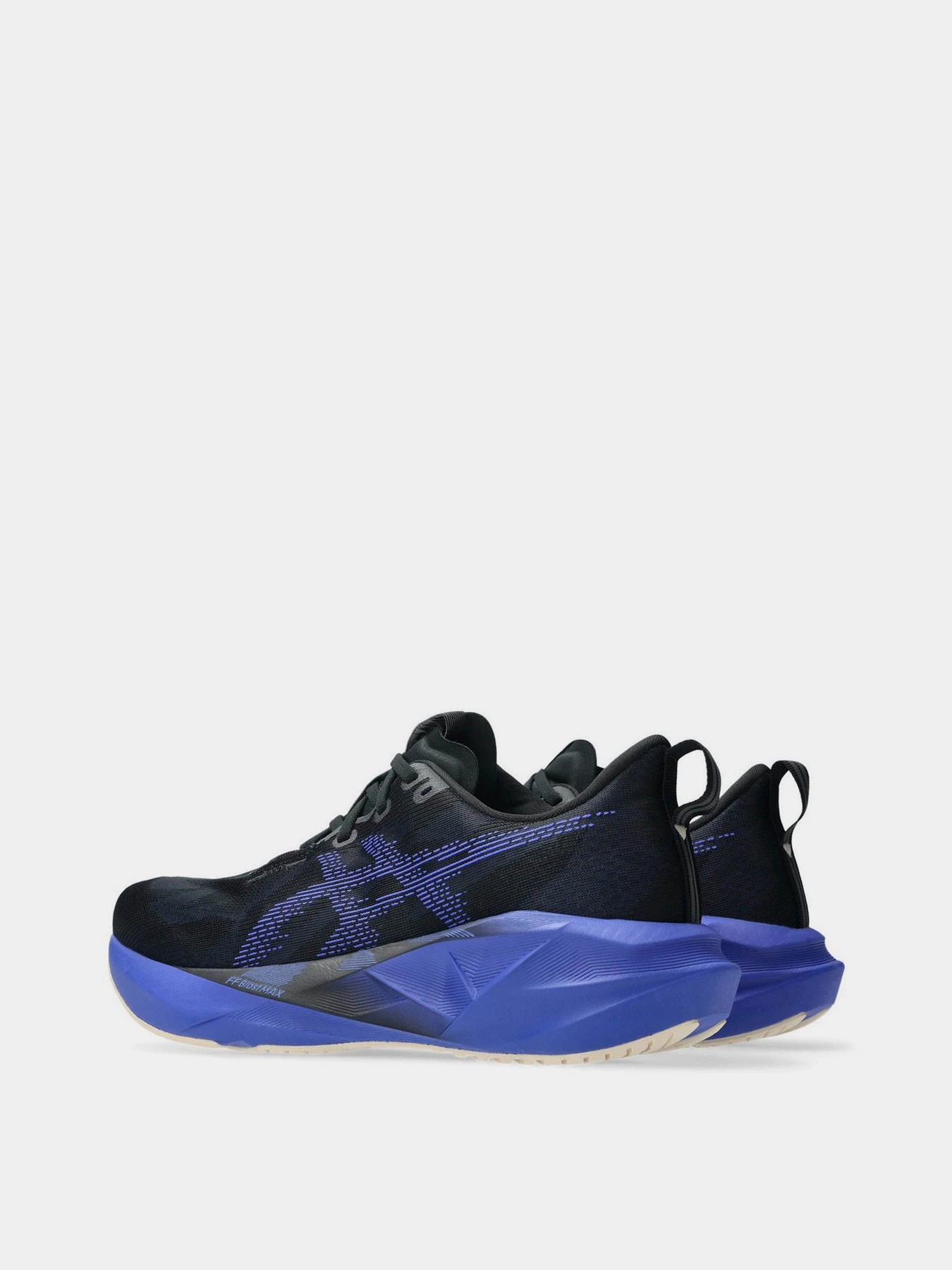 Кроссовки Asics NOVABLAST 5 модель 1011B974-004 Кроссовки Asics NOVABLAST 5 модель 1011B974-004 Фото