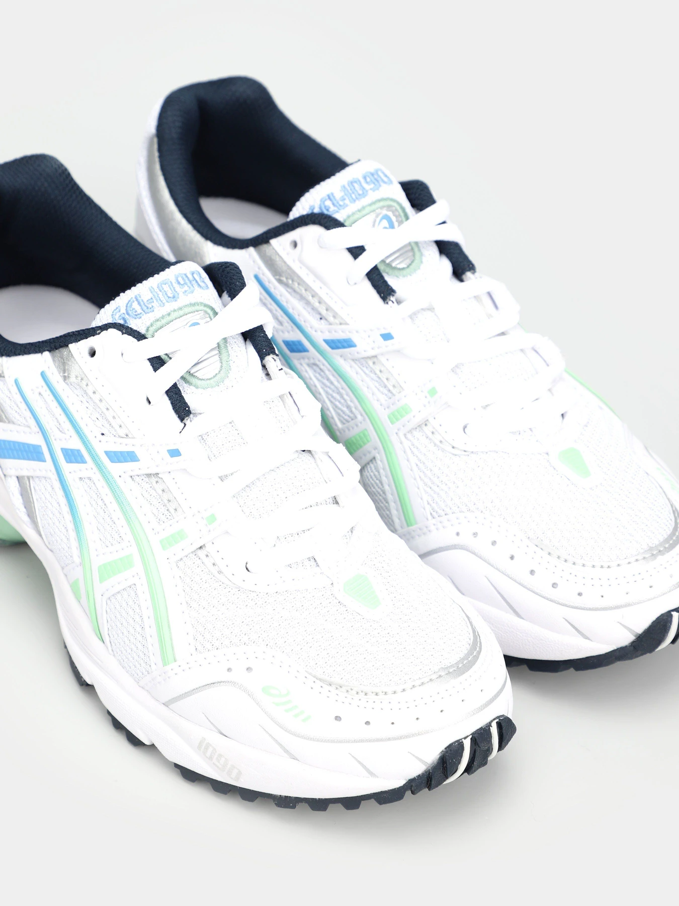 Кросівки Asics Gel-1090 модель 1202A385-100 Кросівки Asics Gel-1090 модель 1202A385-100 Фото